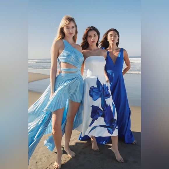 MAC DUGGAL
White Strapless Satin Midi Dress With Flower Print - Picture 6 of 6